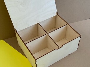 Шкатулка из фанеры с отделениям 13х16х8 см